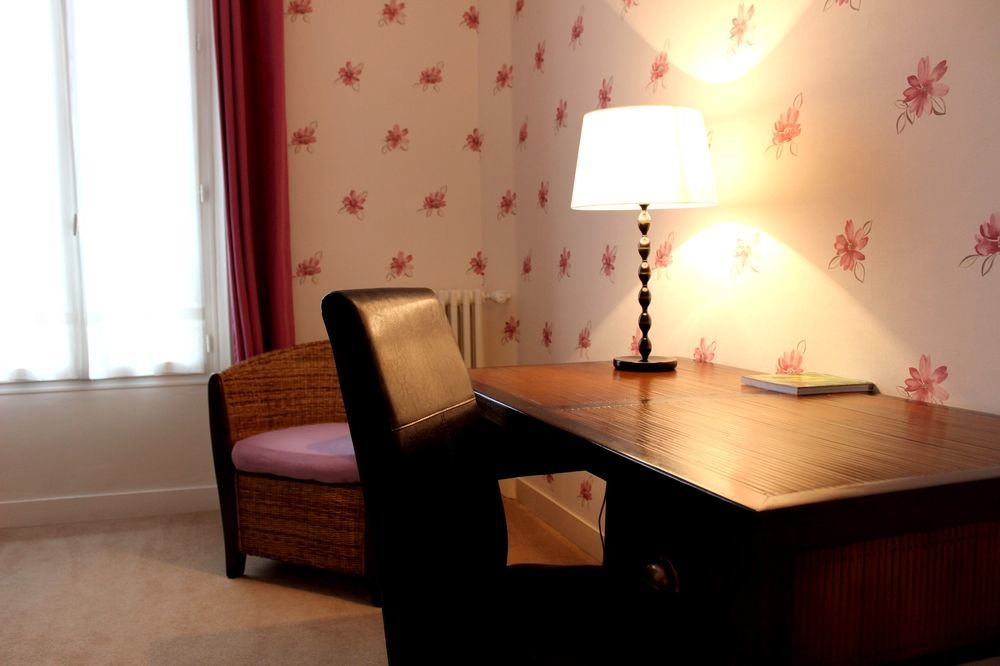 Hotel Les Aubepines Illiers-Combray Luaran gambar